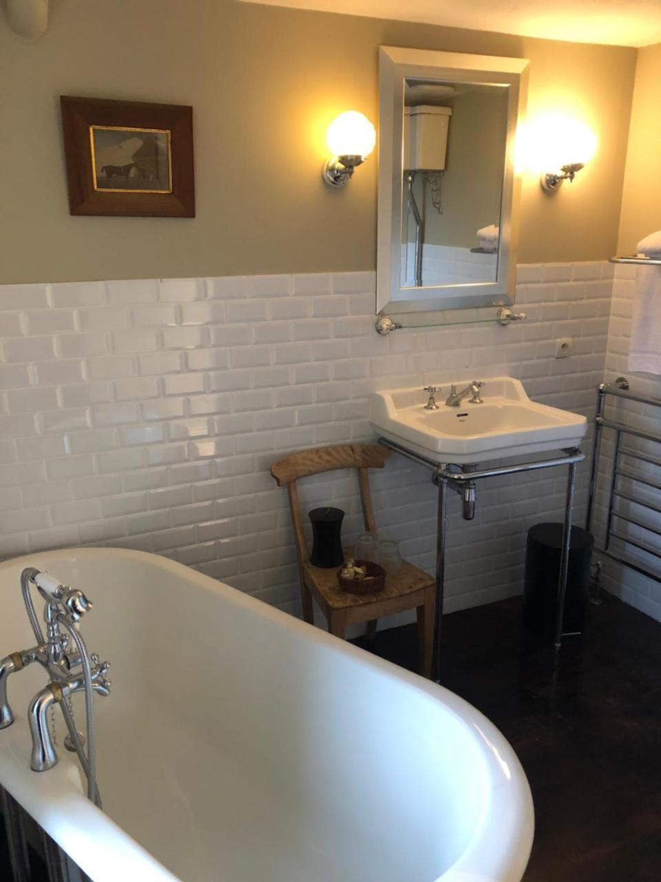 Hotel Manoir De La Riviere Saint-Louet-sur-Seulles Esterno foto